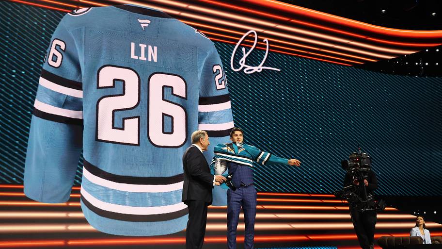 Sharks bolster blue line with 21st overall pick