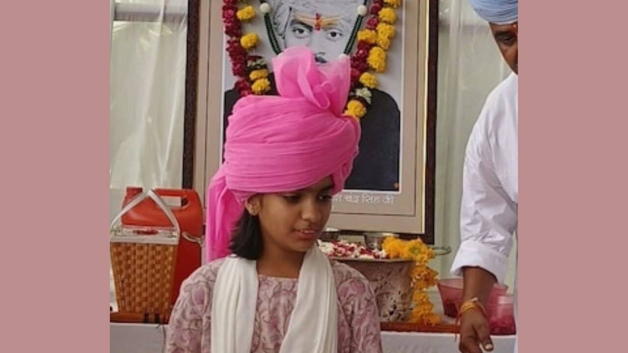 Pink turban, blood tilak, and a historic first: Meet 13-year-old ...