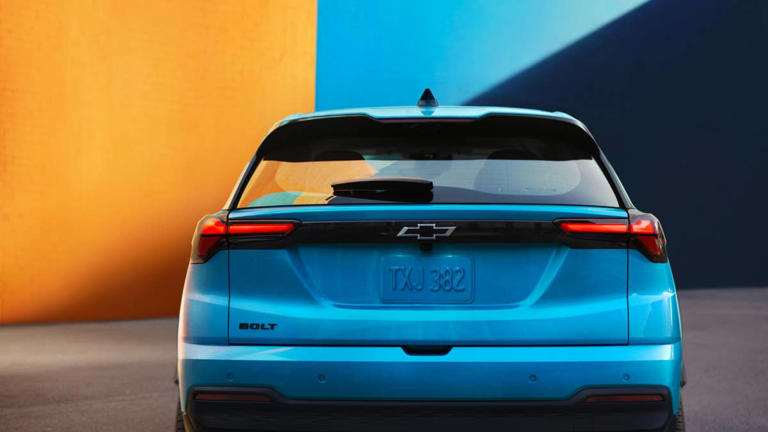America’s cheapest new EV had screen failure within an hour
