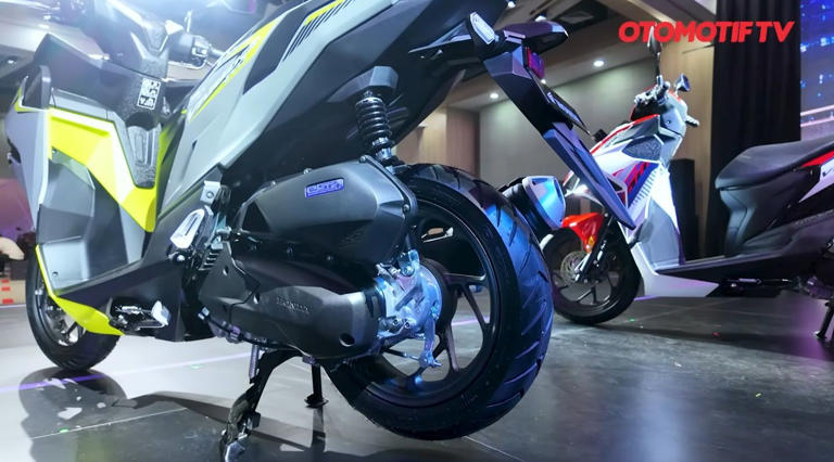 Mulai Fitur sampai Bobot, Inilah Perbedaan 3 Tipe Honda Vario Evo 160 ...