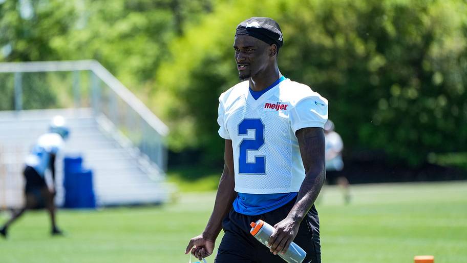 Ennis Rakestraw Jr. has the weight of the CB2 role on his shoulders