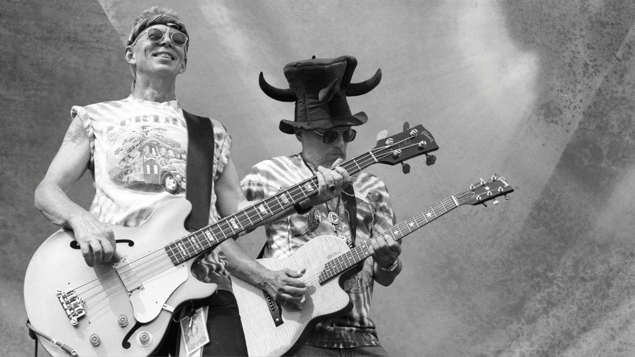 A guide to the basses, amps, and signature tone of Jefferson Airplane ...