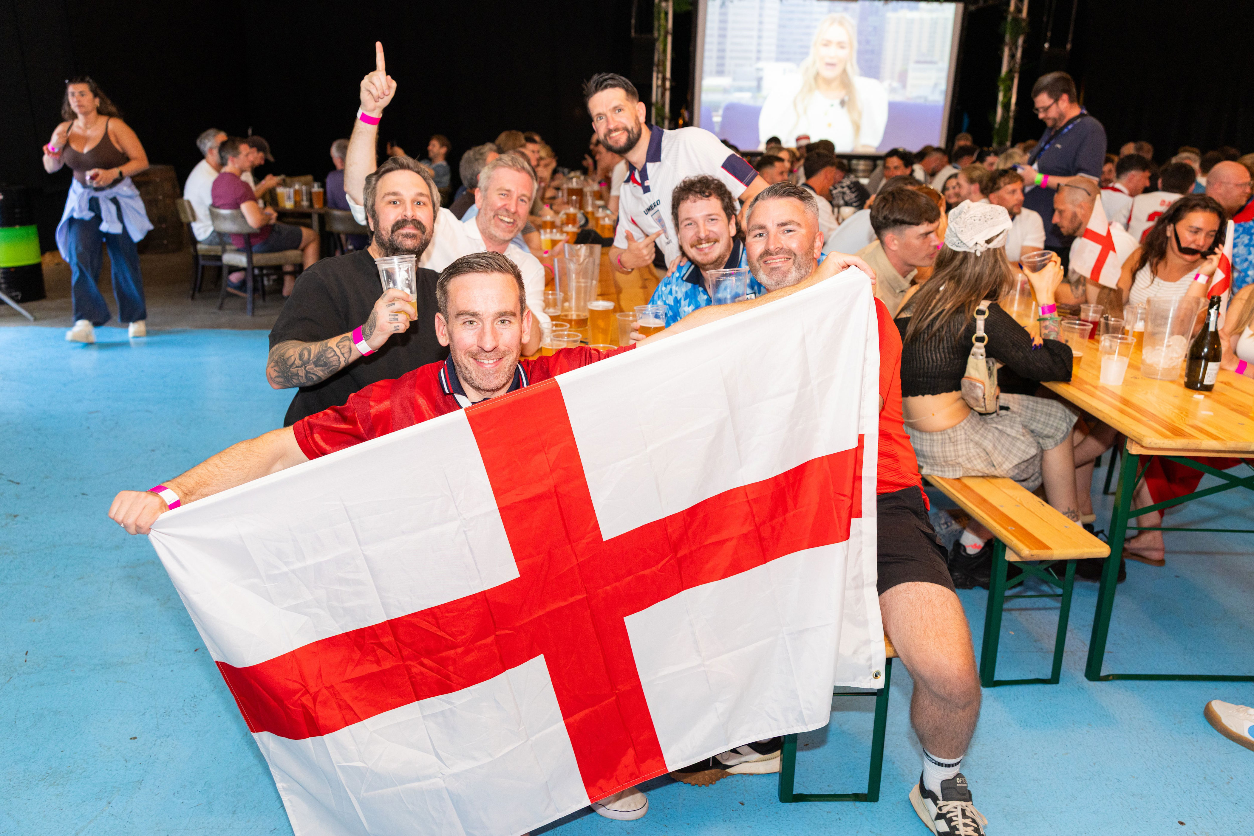 England v Panama: Fans pack out Staggeringly Good brewery in Fratton ...
