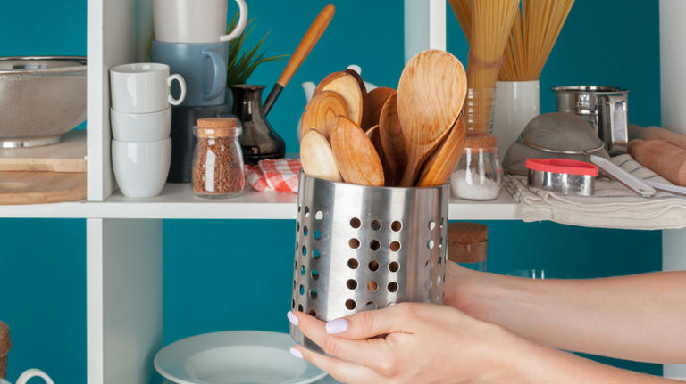 Customize your countertop storage with a beautiful DIY kitchen utensil ...