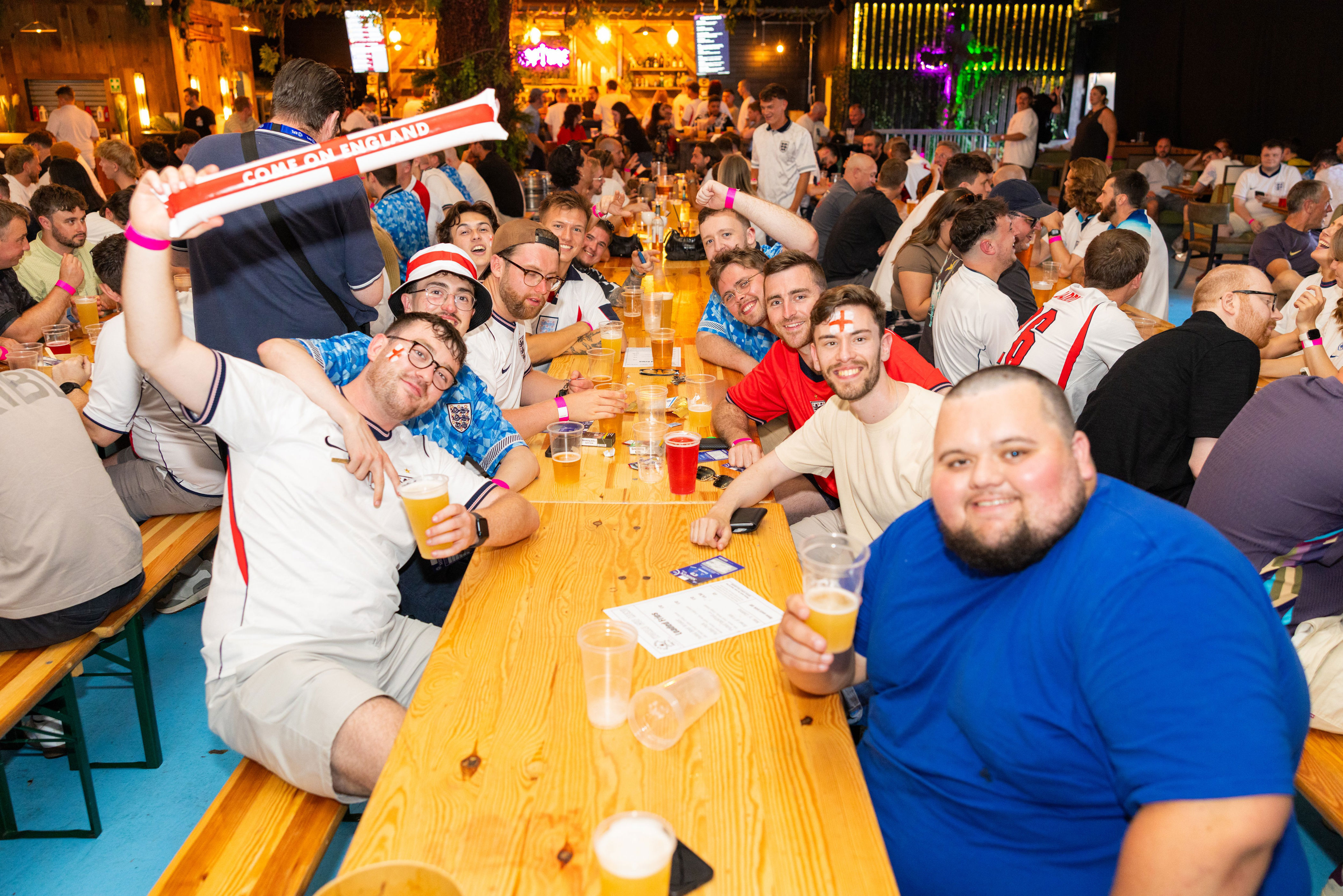England v Panama: Fans pack out Staggeringly Good brewery in Fratton ...