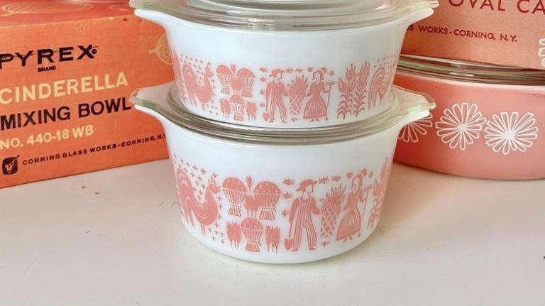 The rare Pyrex bowl that collectors dream of finding at thrift stores