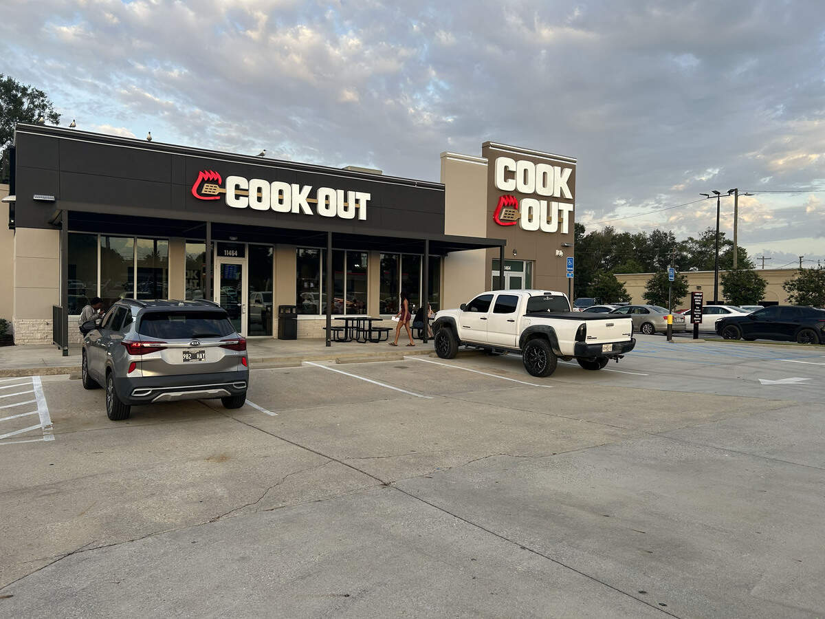 New MS Cook Out restaurant has 54K possible combos. How to order like a ...