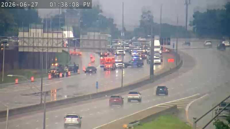 All westbound lanes of Watterson Expressway reopen after crash near I-65