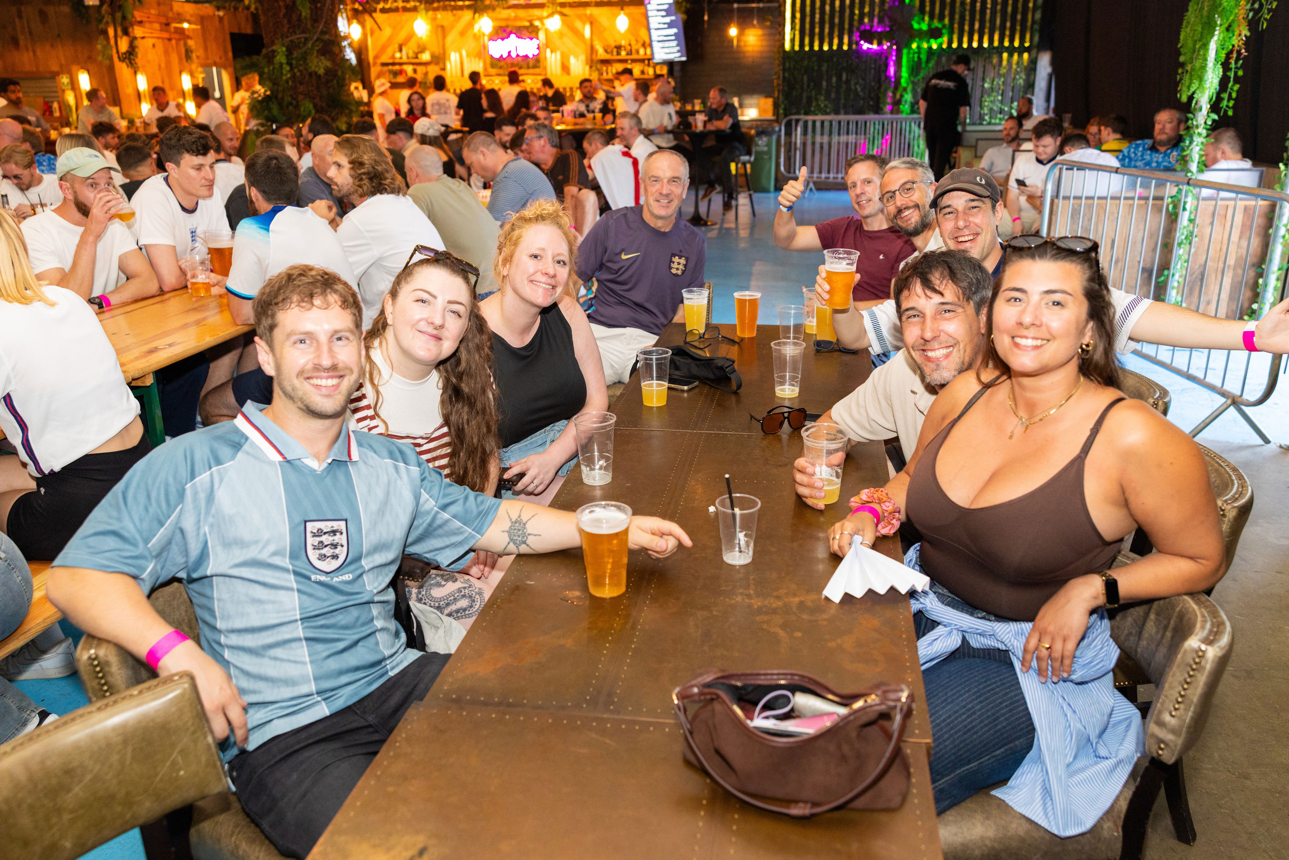 England v Panama: Fans pack out Staggeringly Good brewery in Fratton ...