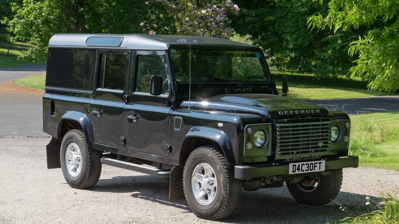 8 off-road vehicles with cameras that make the hood look transparent