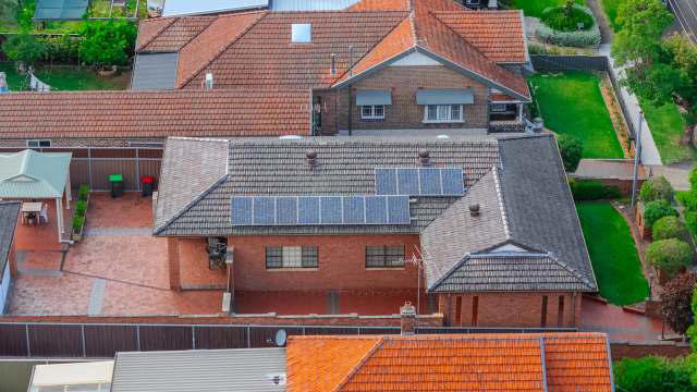 Australia's NSW rolls out $15,000 interest-free loans for solar ...