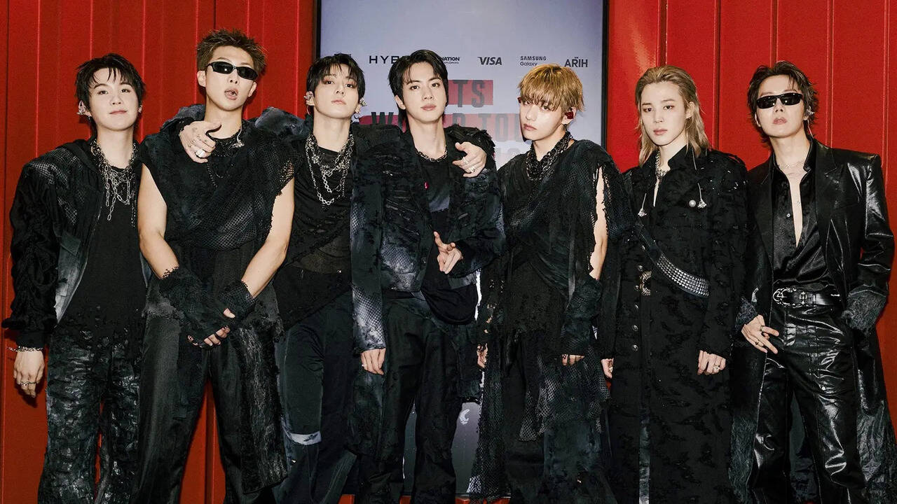 BTS in Madrid: ARMY takes charge as J-Hope, Jungkook's chiselled abs, V's fan service become Spain debut highlight