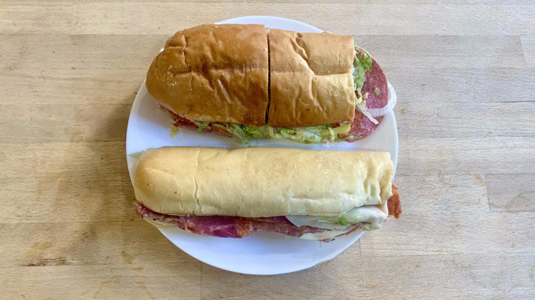 Jimmy John's VS Jersey Mike's: Which chain makes the best Italian sub?
