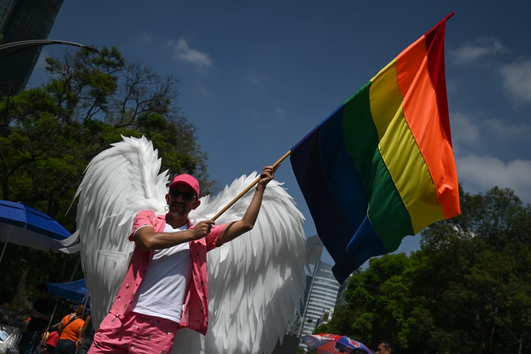 Marcha LGBT+ CdMx 2026 en vivo: Calles liberadas y últimas noticias hoy ...