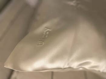 Silk pillowcase with