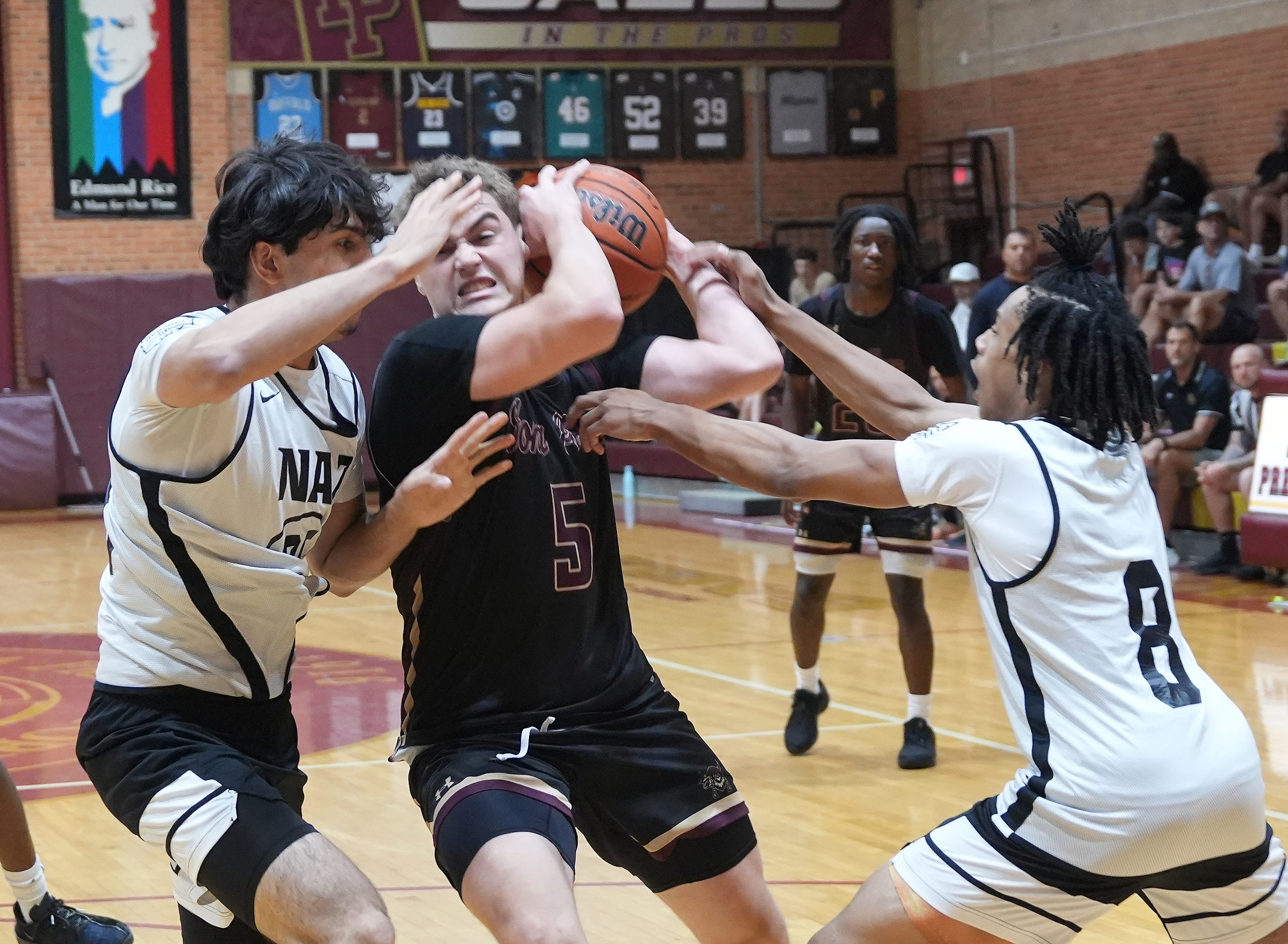 Four takeaways from Iona Prep & Stepinac at CHSAA basketball team camp