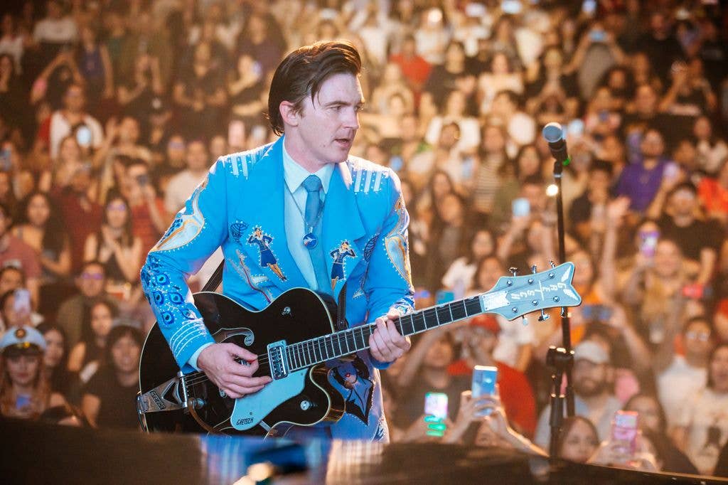 Inside former Nickelodeon star Drake Bell's life at 40 as he focuses on ...