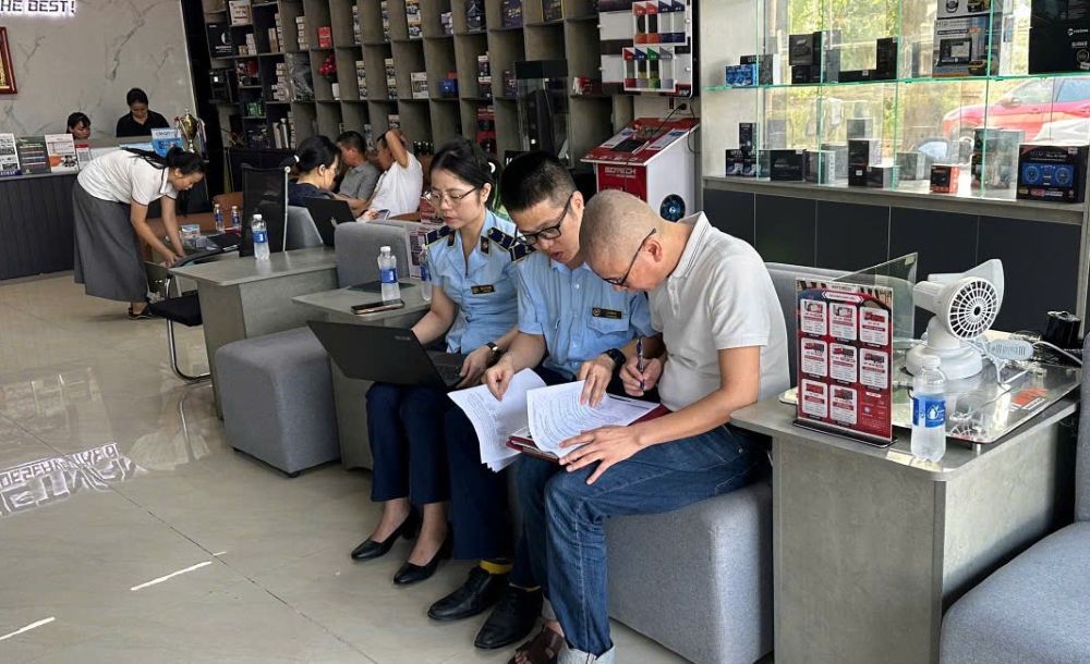 Xử phạt cơ sở bán hàng qua website không thông báo hoạt động