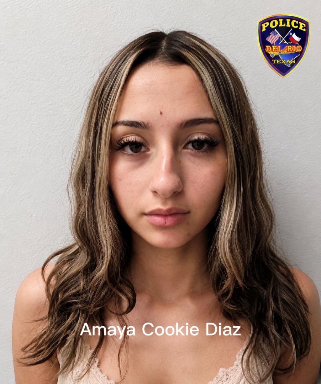 Smiling sisters Cookie and Kitty charged with butchering mom of 5 in ...