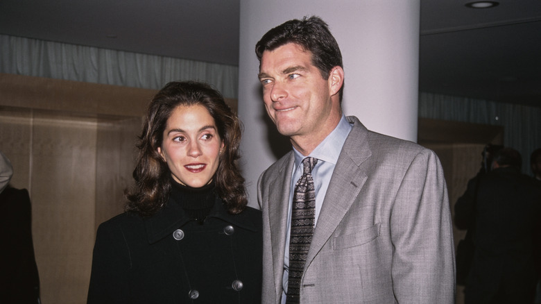 Adorable pics of Jami Gertz and her husband of over 30 years, Tony Ressler