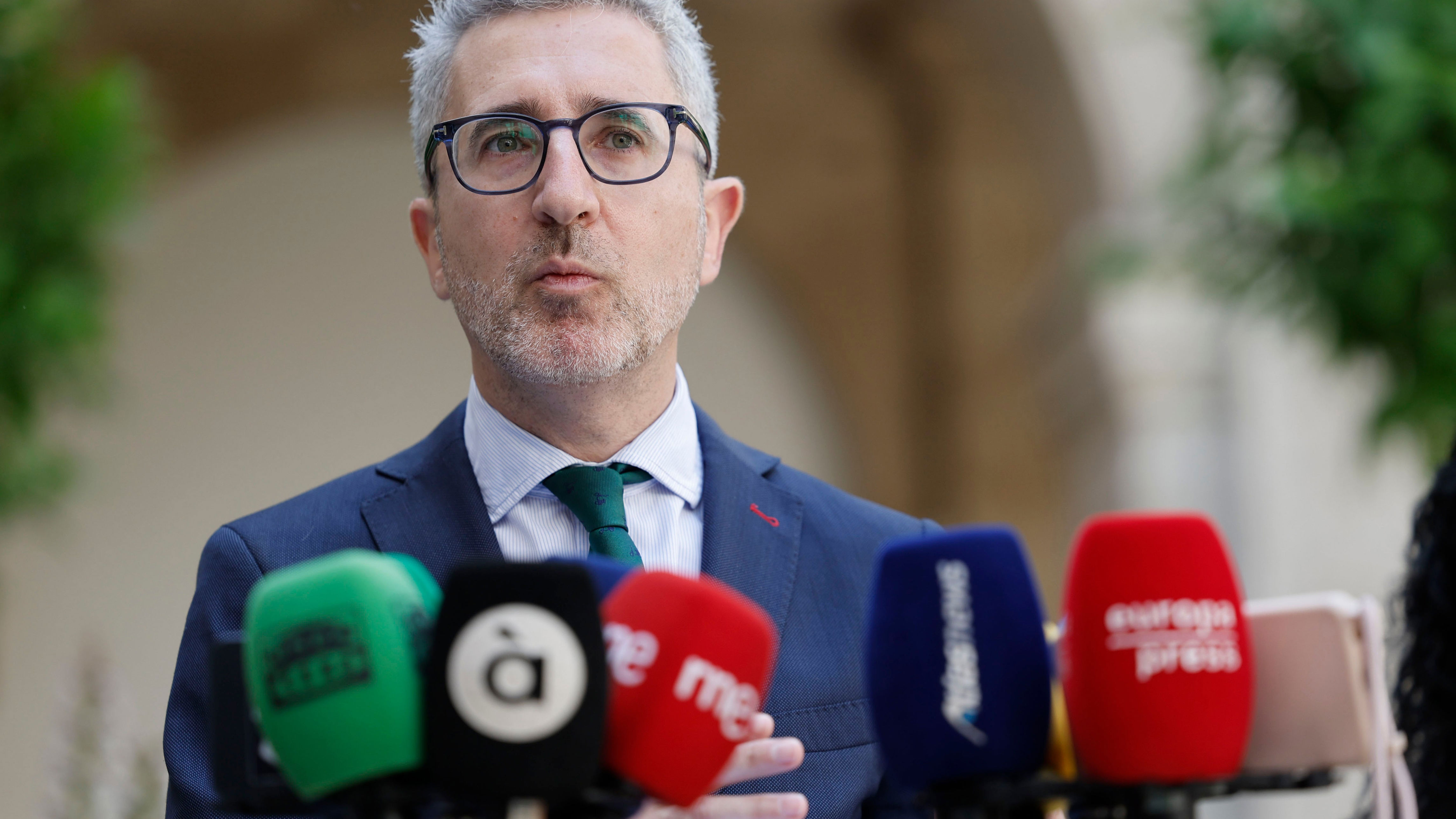 Hacienda recuerda cómo puedes deducir hasta 1.356 euros en la renta de ...
