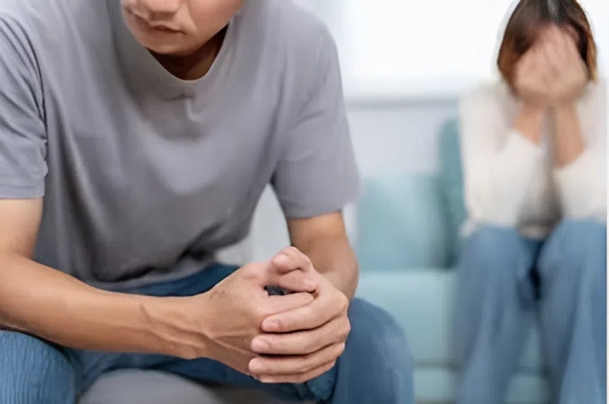 Cú sốc của người cha khi phát hiện ba con đều không cùng huyết thống