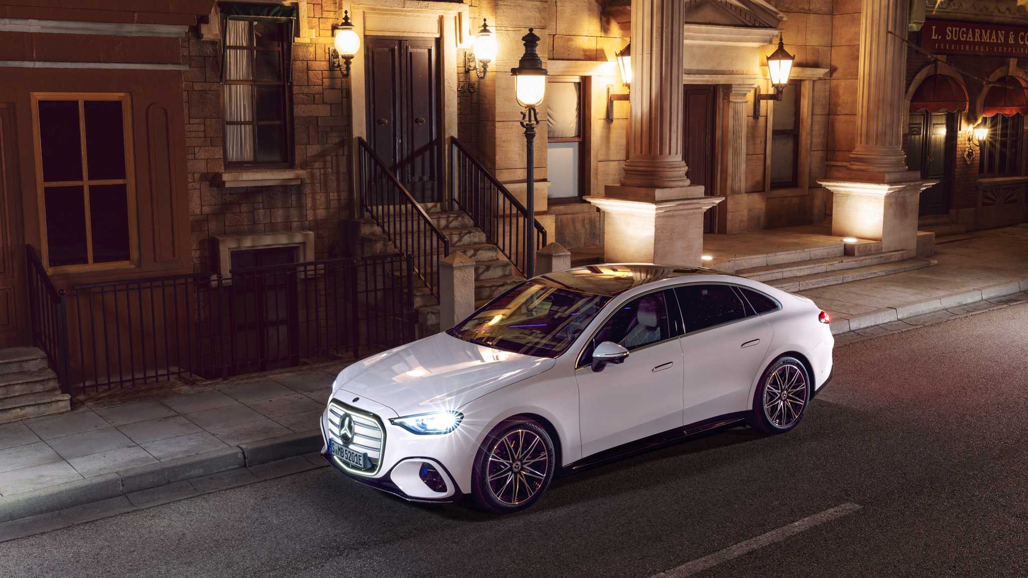 2027 Mercedes-Benz C 400 4MATIC Electric-21-1