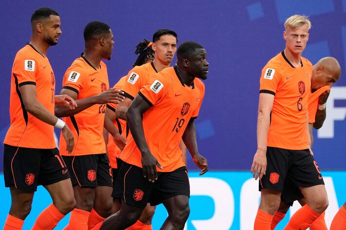 Holanda é favorita no duelo contra Marrocos, com 61,17%. Foto: Charlie Riedel / AP Photo