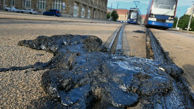 Europe heatwave: Rail tracks in Germany melt under extreme heat, rail ...