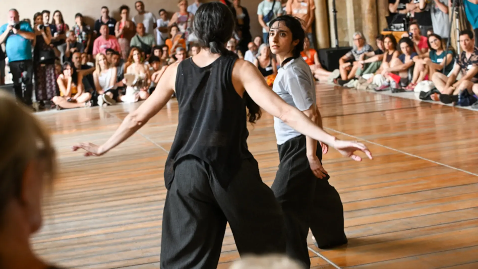 El Festival Trayectos cierra en Zaragoza su edición 2026 con un balance ...