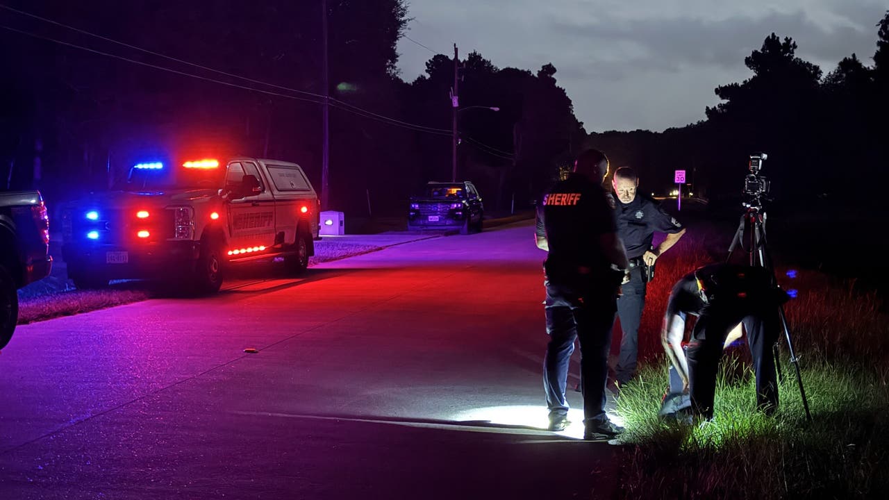 Toddler dies after being found unresponsive in Harris County pool ...