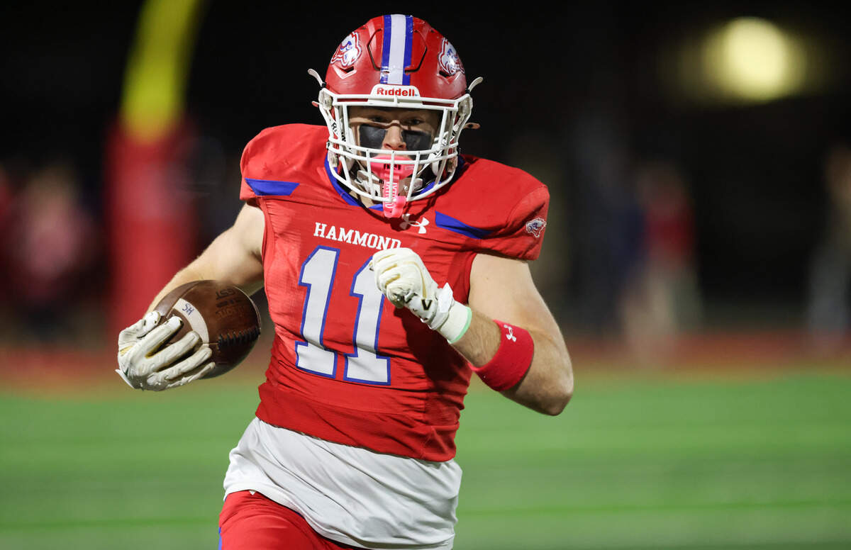 Three-star LB from Hammond commits to South Carolina football