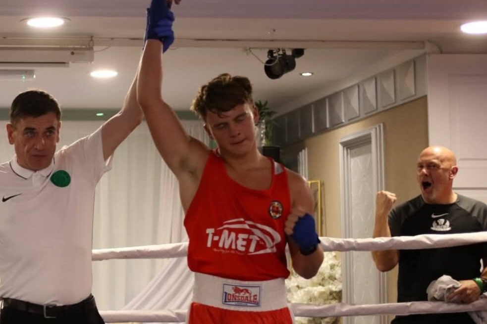 Thompson seizes opportunity with impressive American win in Belfast