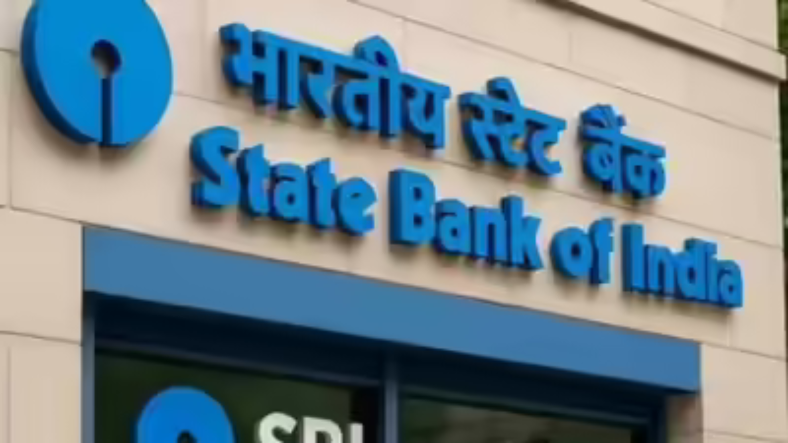 Check latest FD rates and choose the best investment tenure