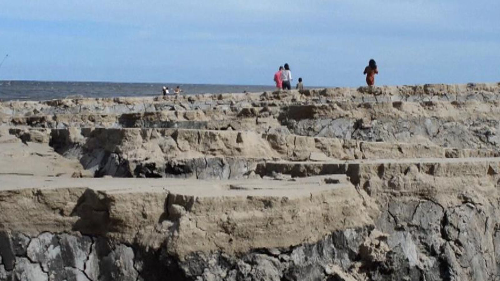 Man sees beach 'rise up instantaneously' after Venezuela quakes