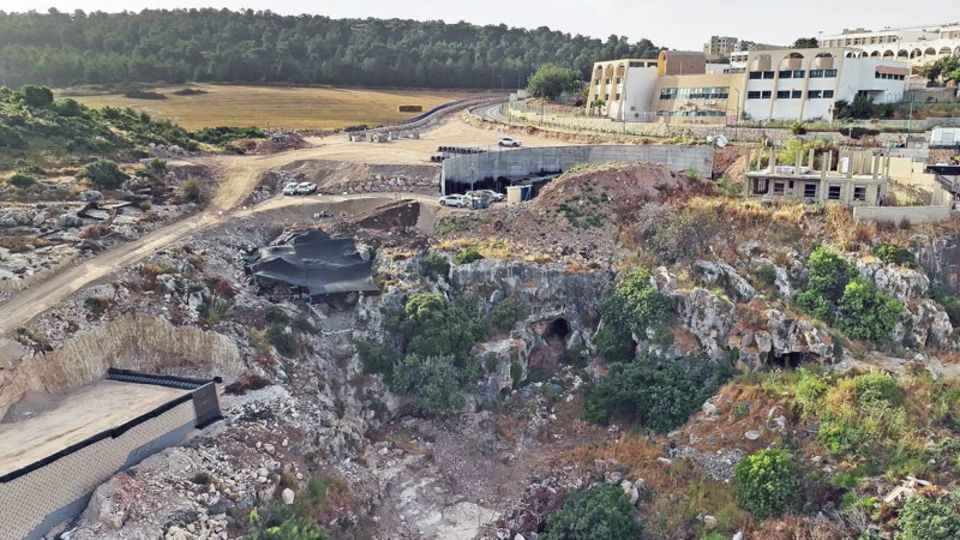 English_HISTORY_Archaeology_Fureidis-cave-01.jpg