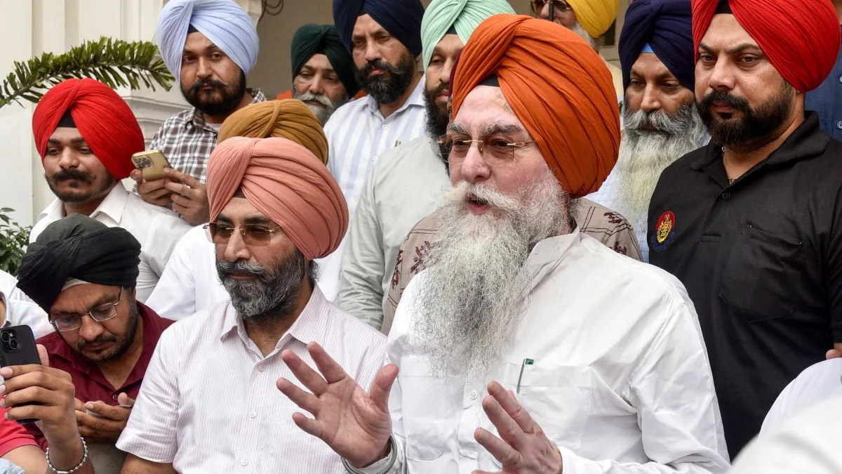 42 years after Giani Zail Singh, grandson Kultar Sandhwan appears ...