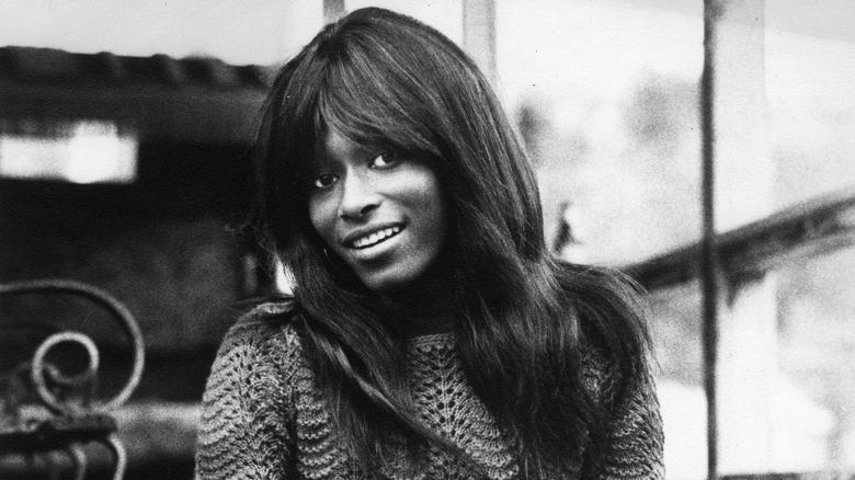 Backup singers behind huge hits who quit music for ordinary jobs