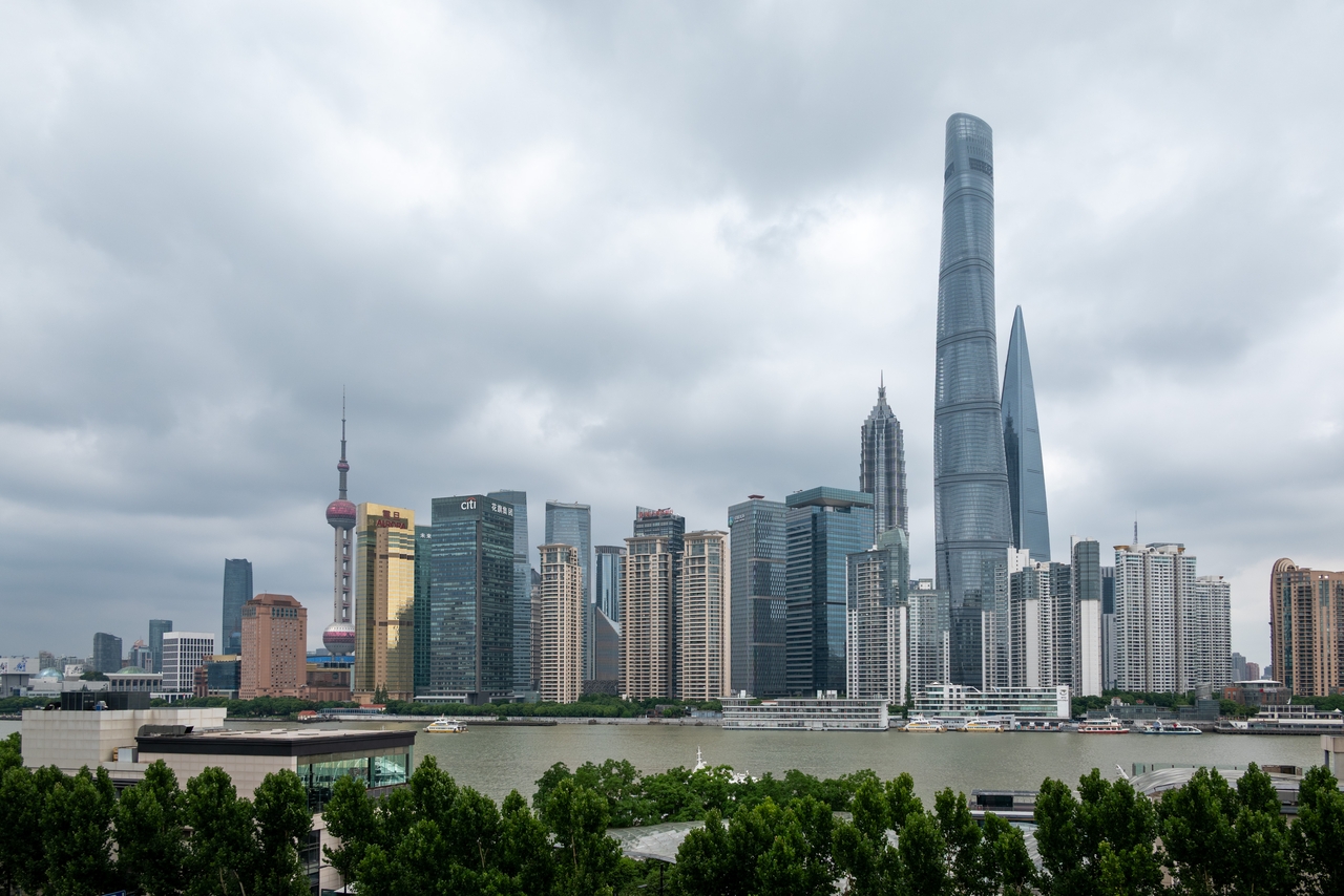 上海外滩陆家嘴城市风景蔚为壮观