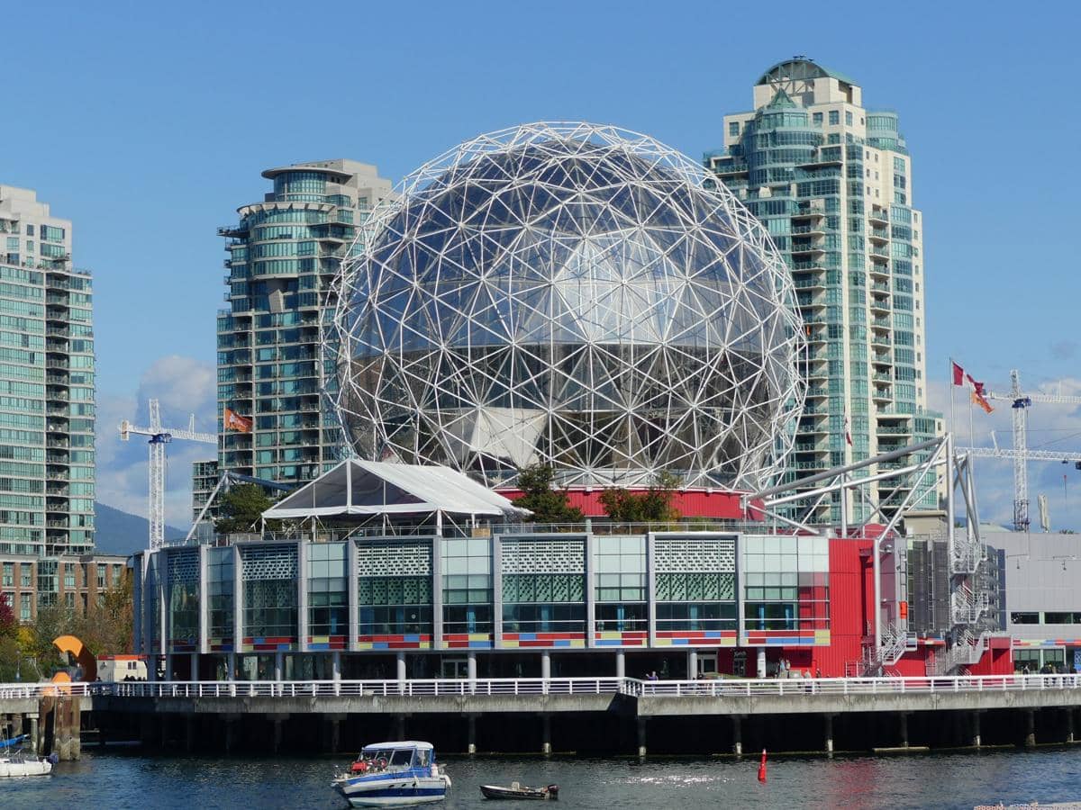 8 Fakta Menakjubkan Arsitektur Vancouver, Kota Kaca yang Nyaris Hilang 6
