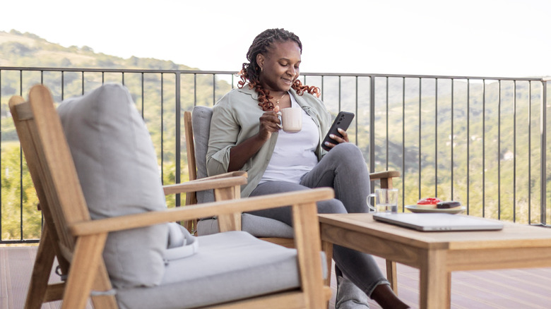 When does Wayfair mark down unsold patio furniture?