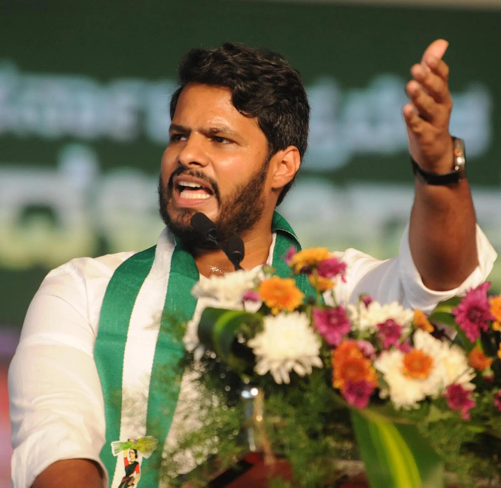 JD(S), BJP demand FIR against Pradeep Eshwar