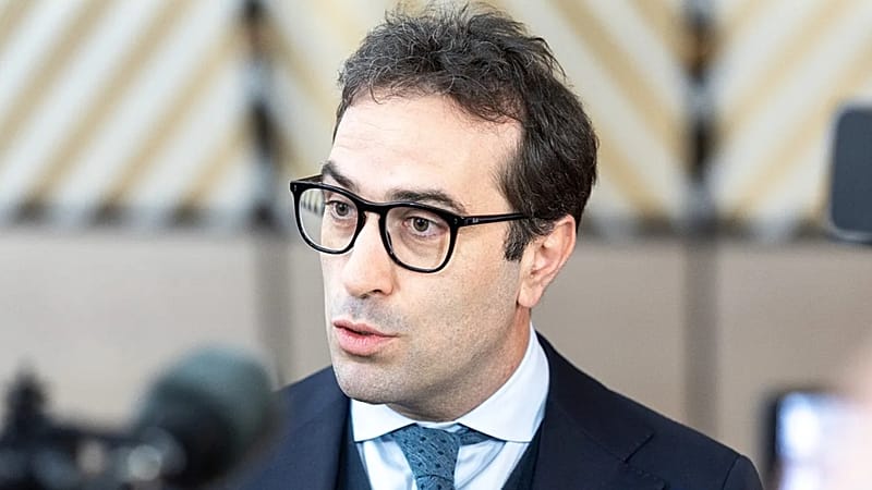 El Gobierno prorroga el plan anticrisis y activa el plan para los ...