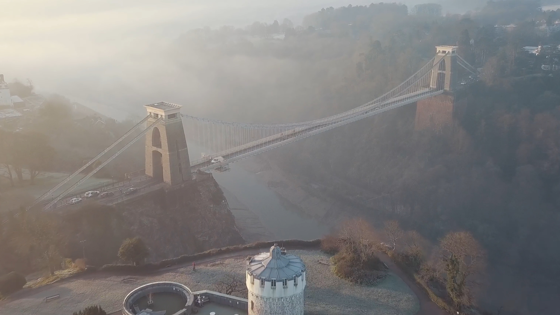 Impressive spans: beautiful bridges across England, Greece, Russia, USA ...