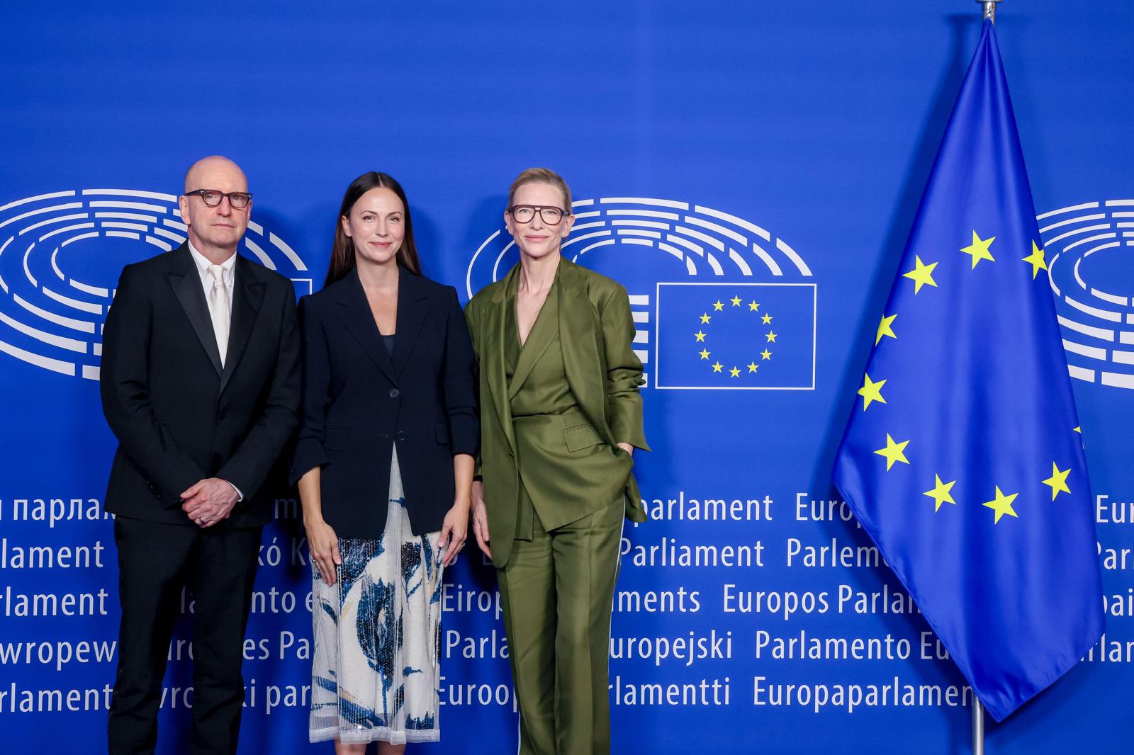 Cate Blanchett, Steven Soderbergh, Nikki Hexum on human consent registry and AI