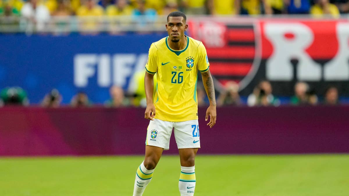 Who is the Brazilian footballer Rayan's wife, Eduarda Santos? Exploring ...