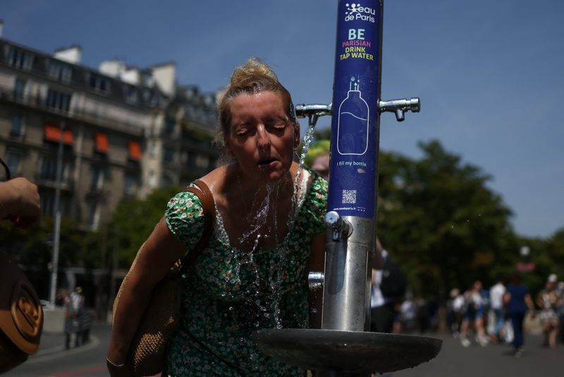 France Maintains Highest Health Emergency Alert Amid Heatwave Risks