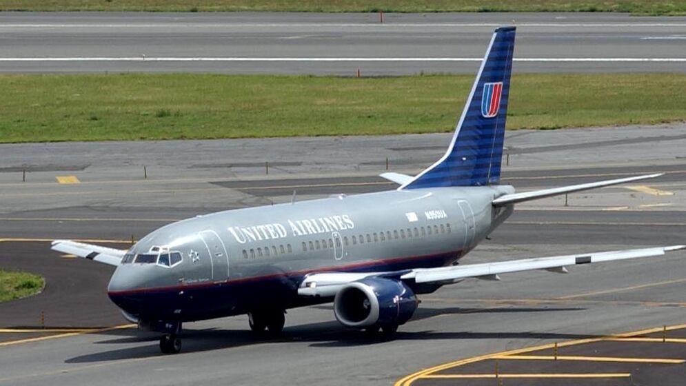 Flight Narrowly Misses Drone at Major U.S. Airport