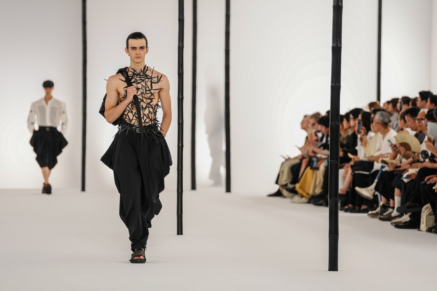 Gender-bending is now part of menswear. Paris runways show how ...