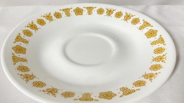 Everyone had it in the '70s — now it's the thrift store dish pattern we ...